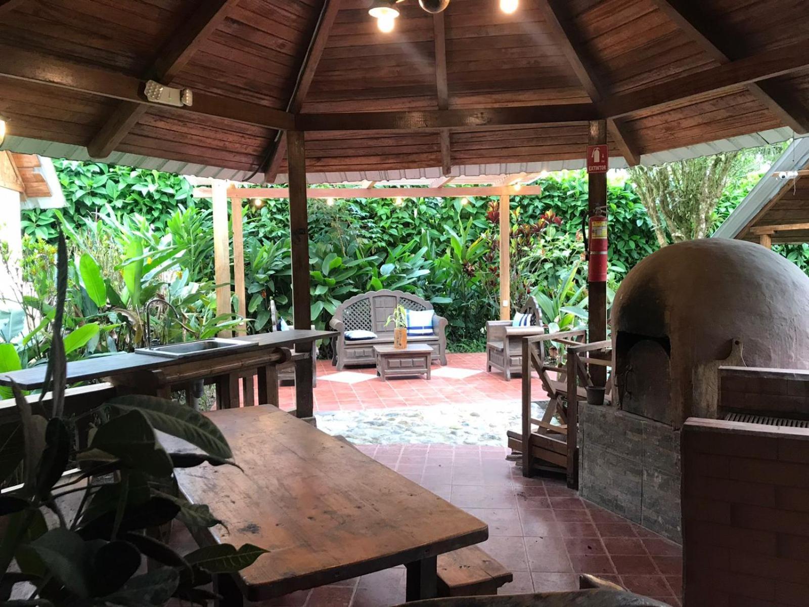 Hosteria Los Cedros De Mindo Exterior foto